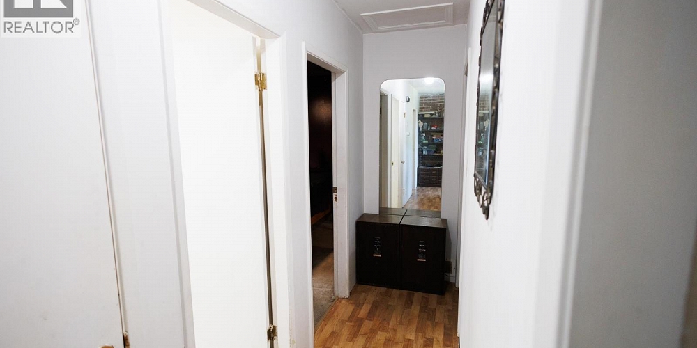 4732 LOEN AVENUE Terrace Photo 18 4732 LOEN AVENUE Terrace Photo 18